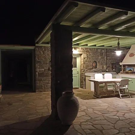 Traditional Tiny House Σπίτι διακοπών