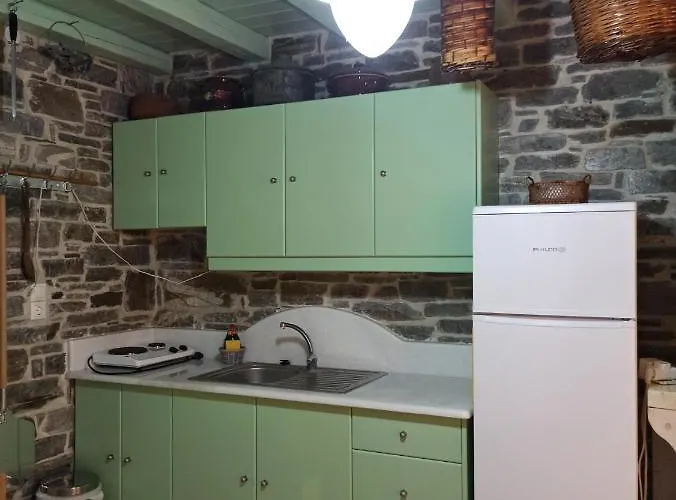 Дом отдыха Traditional Tiny House