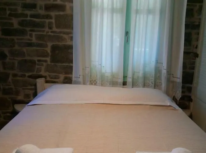 Traditional Tiny House Дом отдыха Angairia